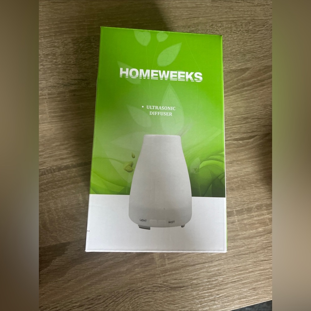 NIB HOMEWEEKS ultrasonic diffuser